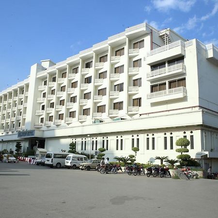 Hotel Hillview Islamabad Bagian luar foto